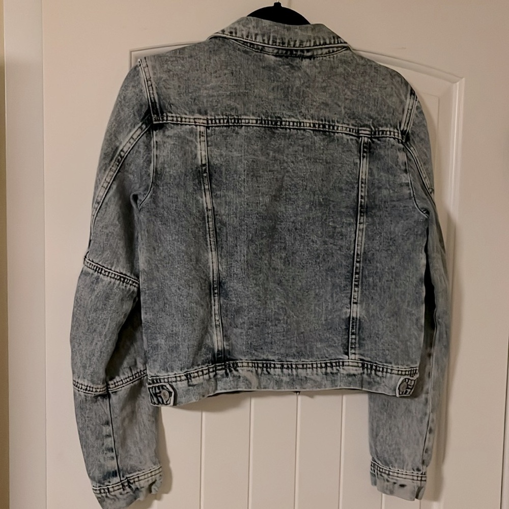 Free People We the Free Rumors Jacket Light Indigo Blue Denim Size Medium - Picture 8 of 16